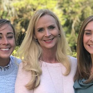 Meet your Posher, Dee